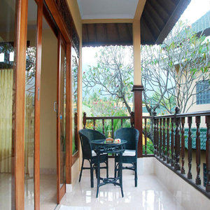 Poinciana Resort Gretek Exterior photo